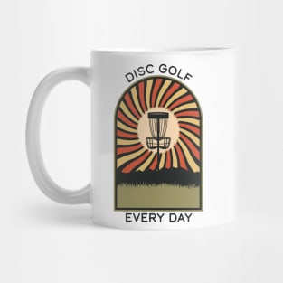 Disc Golf Every Day | Disc Golf Vintage Retro Arch Mountains Mug